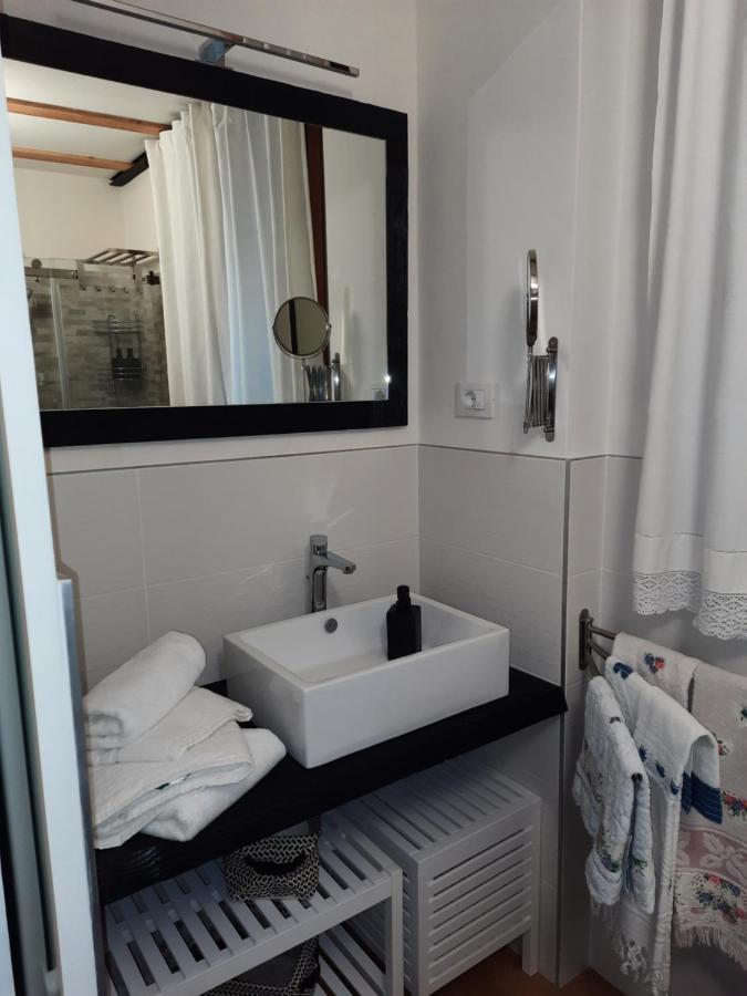 Apartment Mini Contra' Dei Servi - *